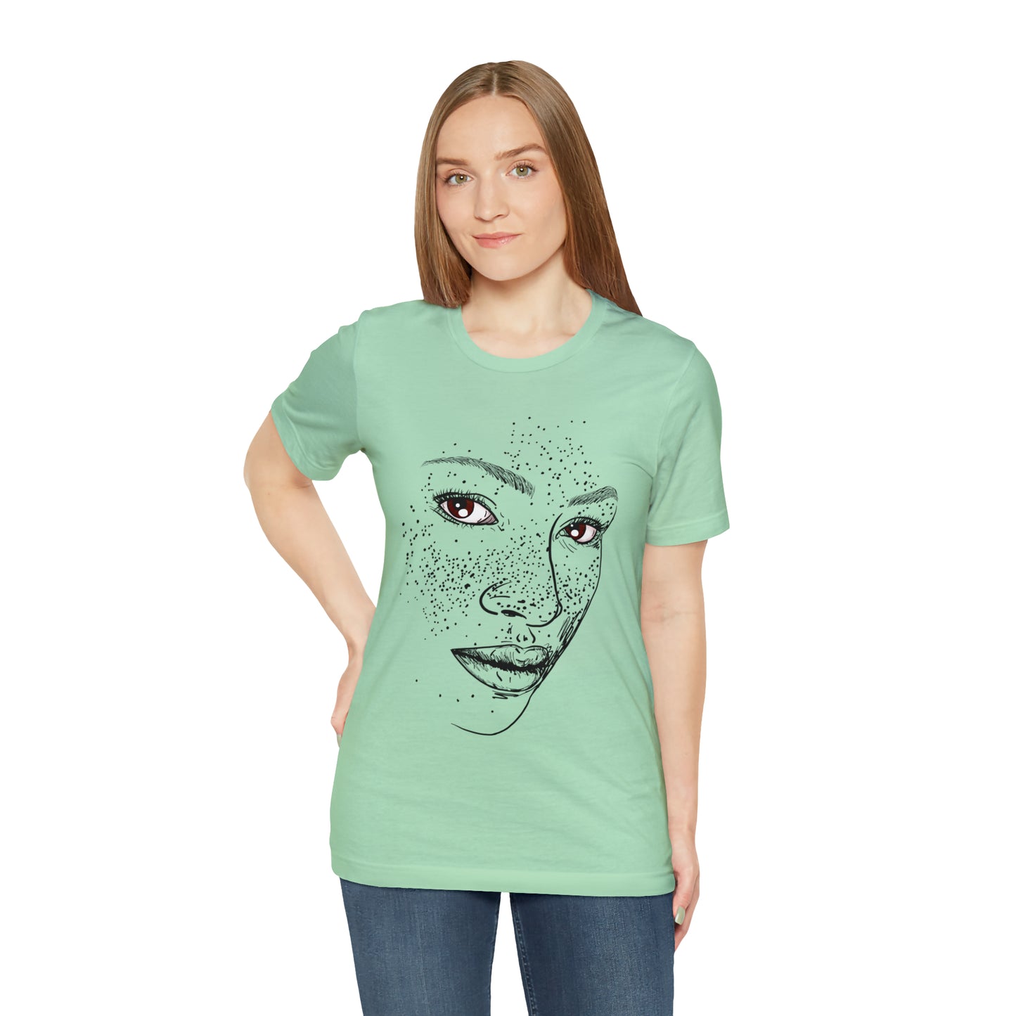 A person wearing a t-shirt with an illustration of a confident and empowered woman. The drawing depicts a woman with a sense of security, strength, and empowerment.