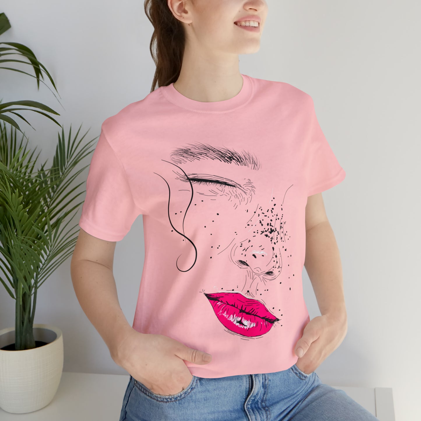 Kinky Women Unisex T-Shirt